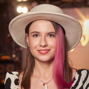 Анастасия, дизайнер