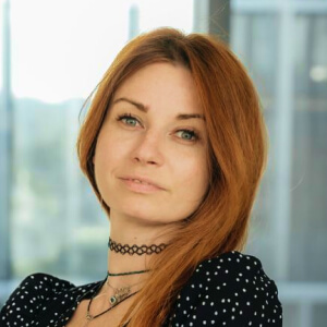 Александра, директор по продажам